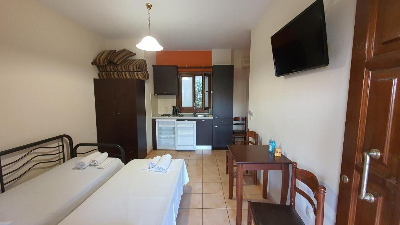 Pansion Fani Apartment Ouranoupoli Exterior foto