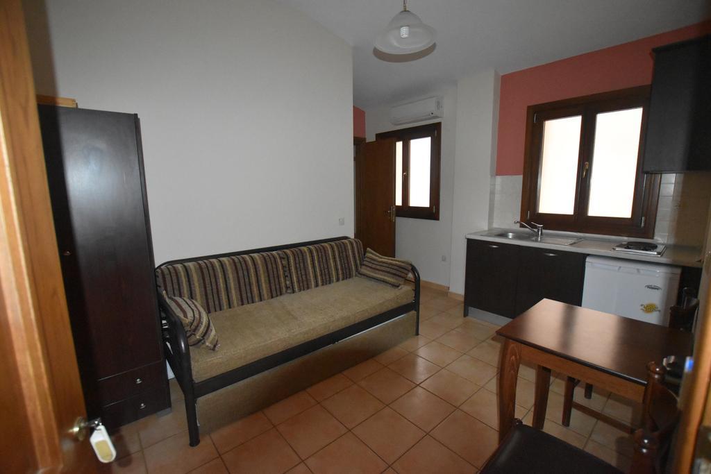Pansion Fani Apartment Ouranoupoli Exterior foto